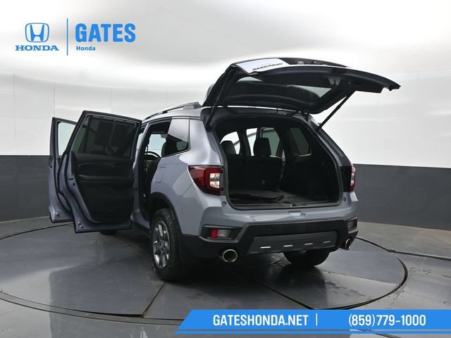 Certified 2025 Honda Passport TrailSport image 58