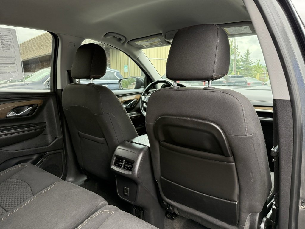 Used 2019 GMC Terrain SLE w/ Driver Convenience Package image 16