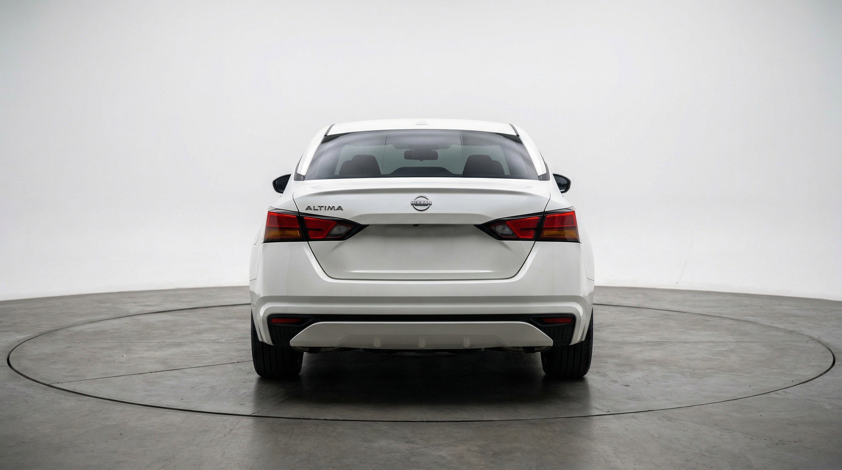 Used 2025 Nissan Altima 2.5 SV image 7