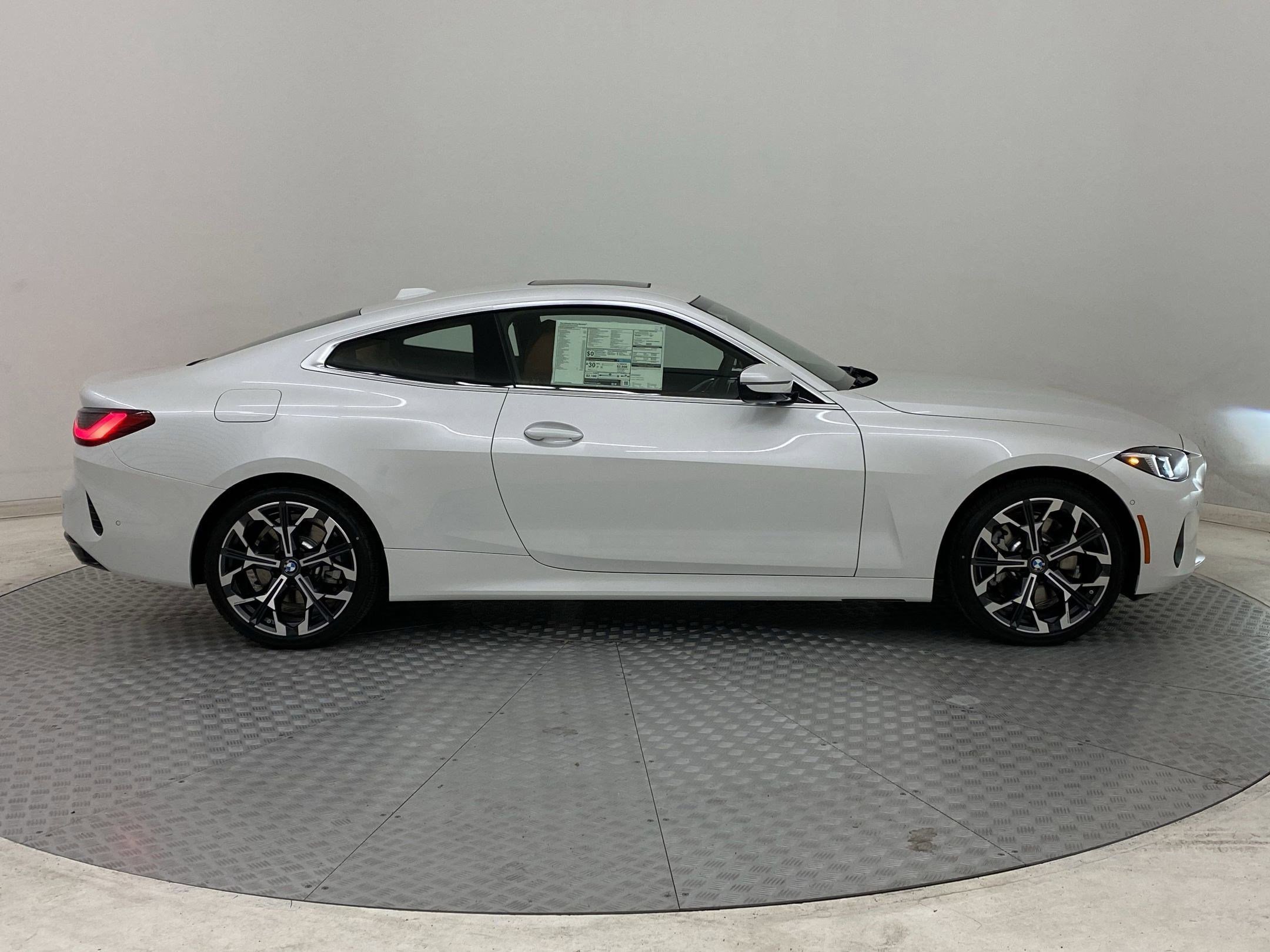 Used 2026 BMW 430i xDrive Coupe w/ Premium Package AWD/4WD image 7