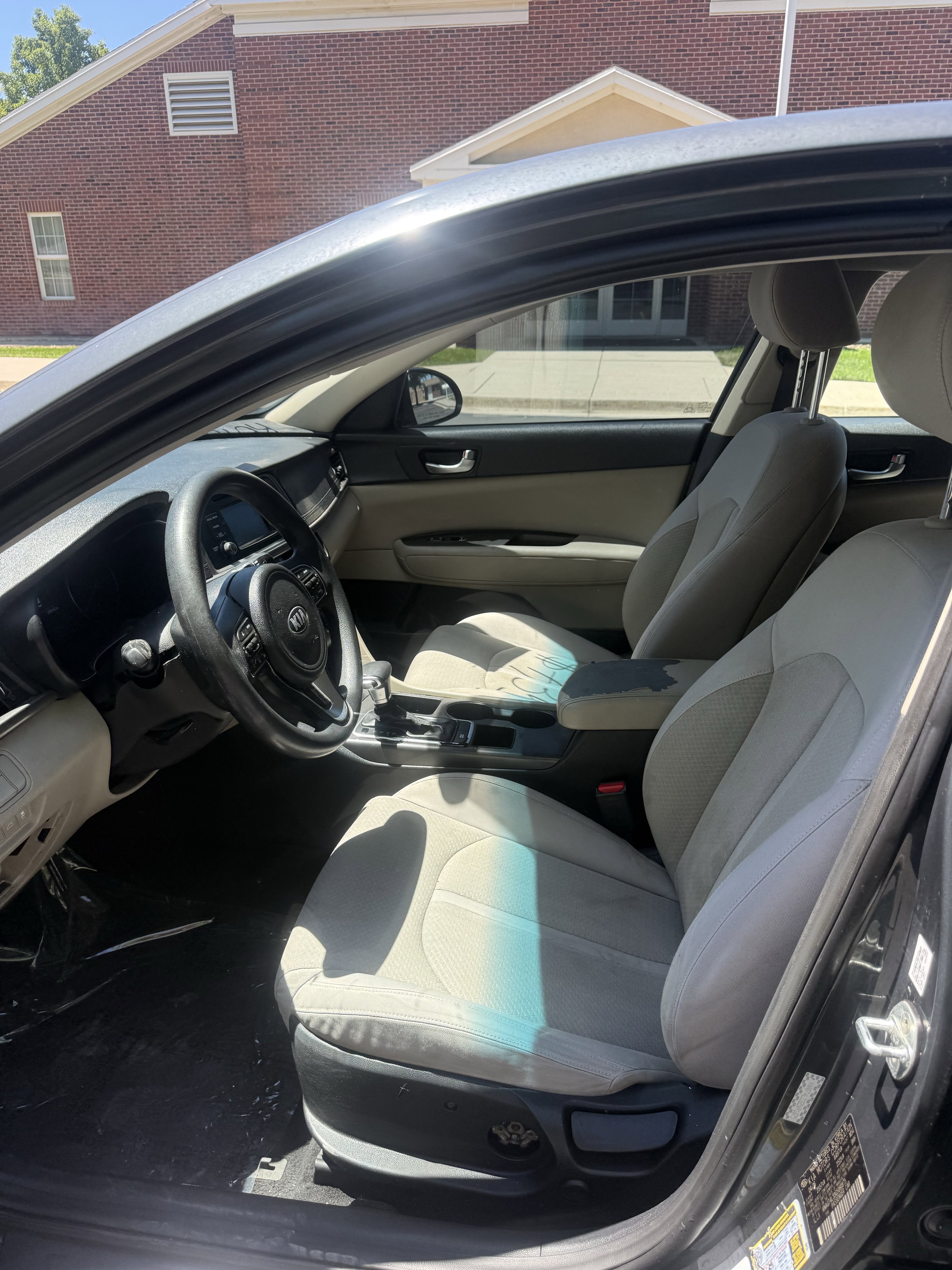 Used 2016 Kia Optima LX FWD image 12