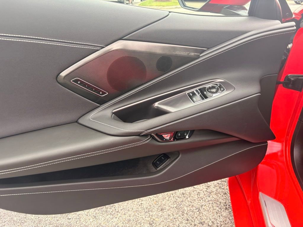 Used 2023 Chevrolet Corvette Stingray Preferred Cpe w/ Z51 Performance Package image 17