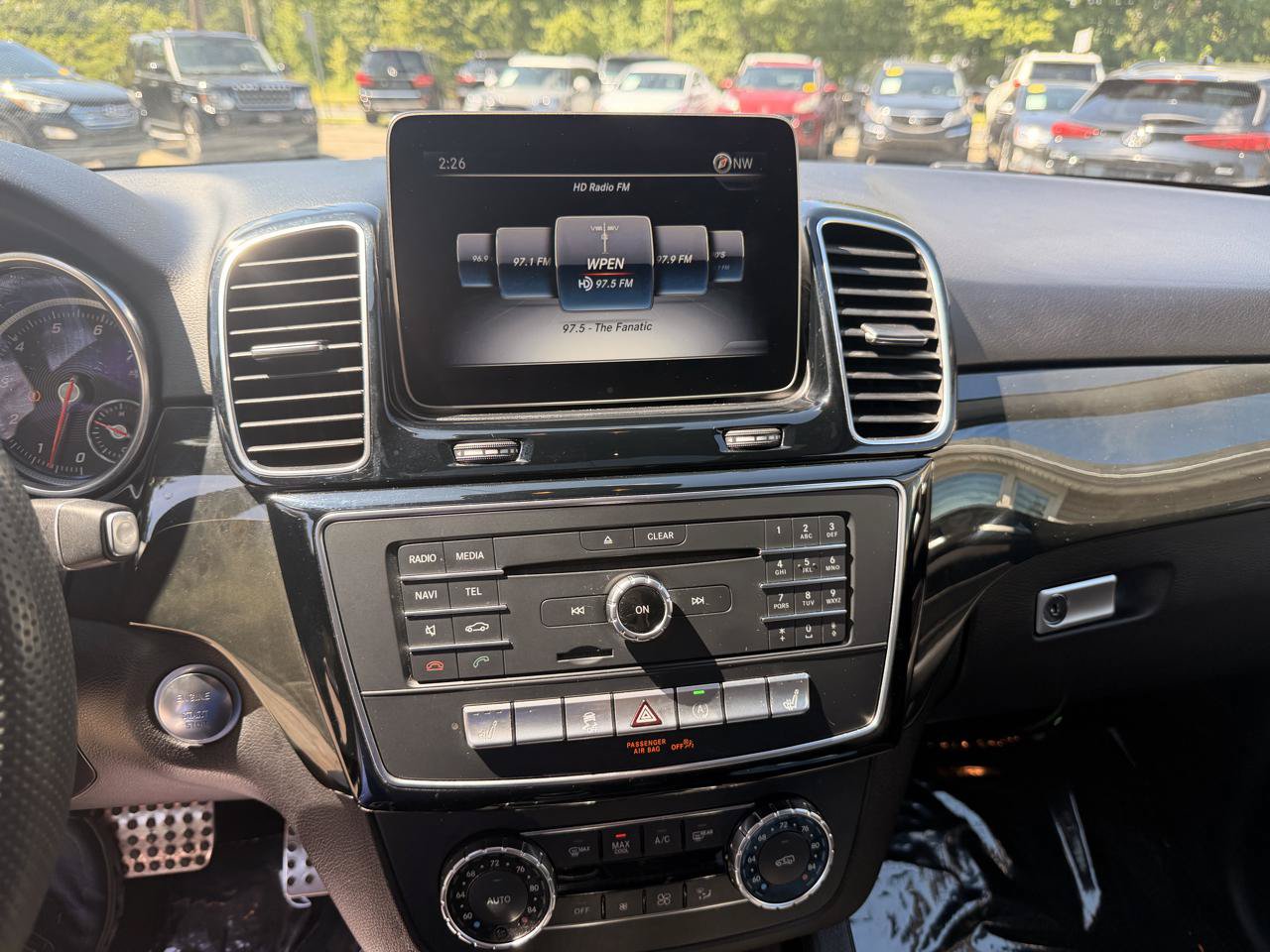Used 2019 Mercedes-Benz GLE 400 4MATIC w/ Premium 1 Package image 33