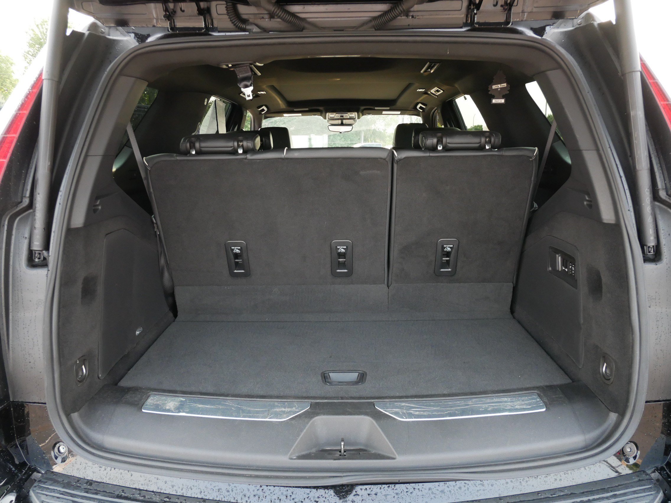 Used 2023 Cadillac Escalade Sport w/ Touring Package AWD/4WD image 13