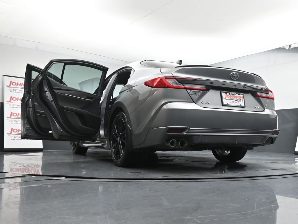 Used 2025 Toyota Camry XSE image 44