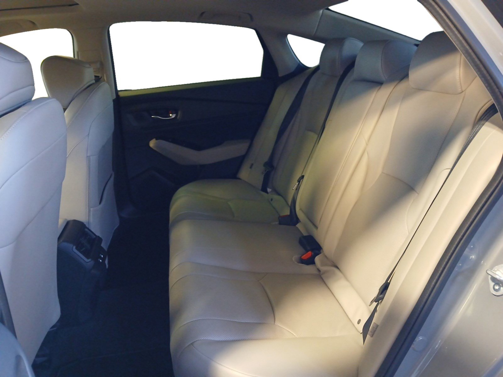 Used 2025 Honda Accord Touring image 13