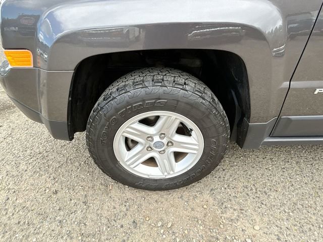 Used 2017 Jeep Patriot Sport w/ Power Value Group image 30