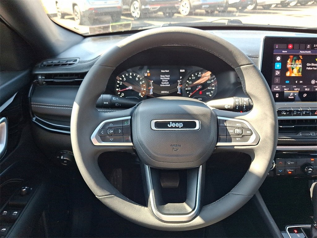 Certified 2022 Jeep Compass Altitude image 18