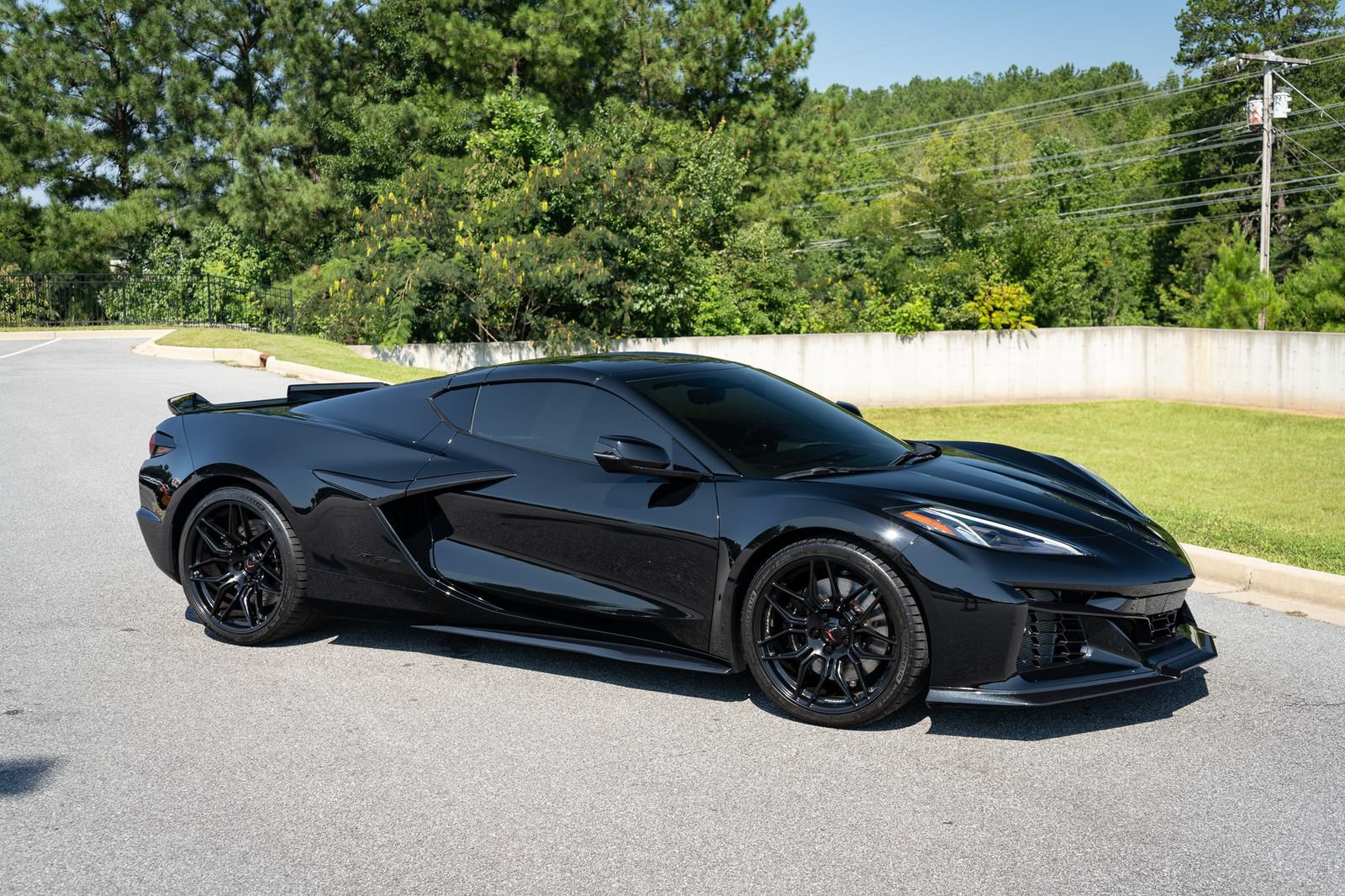 Used 2023 Chevrolet Corvette Z06 RWD image 42