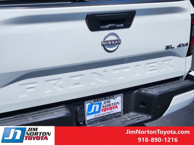 Used 2025 Nissan Frontier SL AWD/4WD image 11
