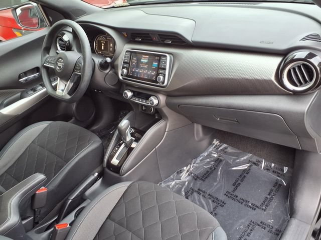 Used 2020 Nissan Kicks SV FWD image 28