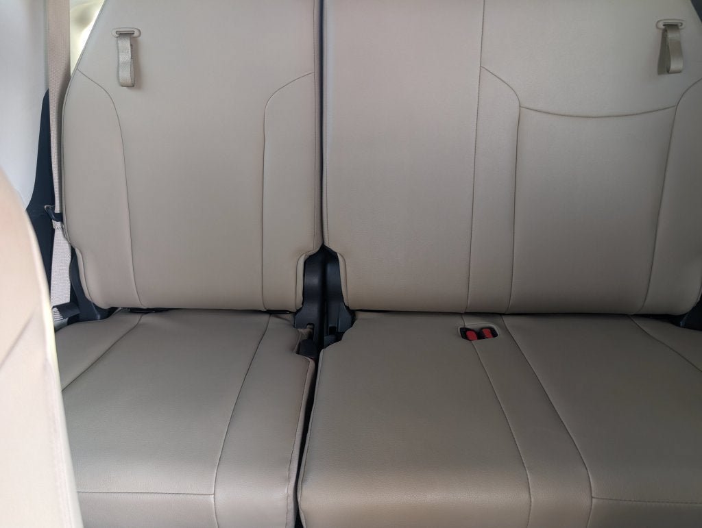 Used 2021 Toyota Sienna XLE FWD image 4