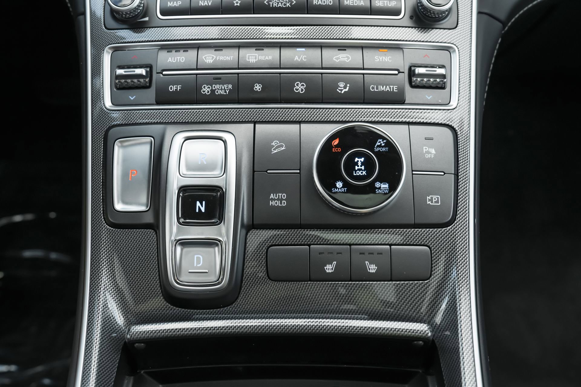 Used 2023 Hyundai Santa Fe SEL Premium w/ Cargo Package image 16