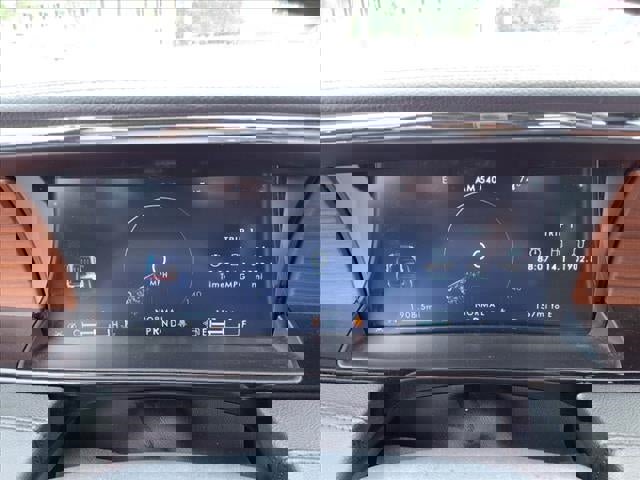 New 2022 Lincoln Navigator 4WD image 49