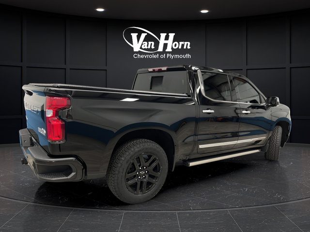 Used 2022 Chevrolet Silverado 1500 High Country w/ High Country Premium Package AWD/4WD image 7