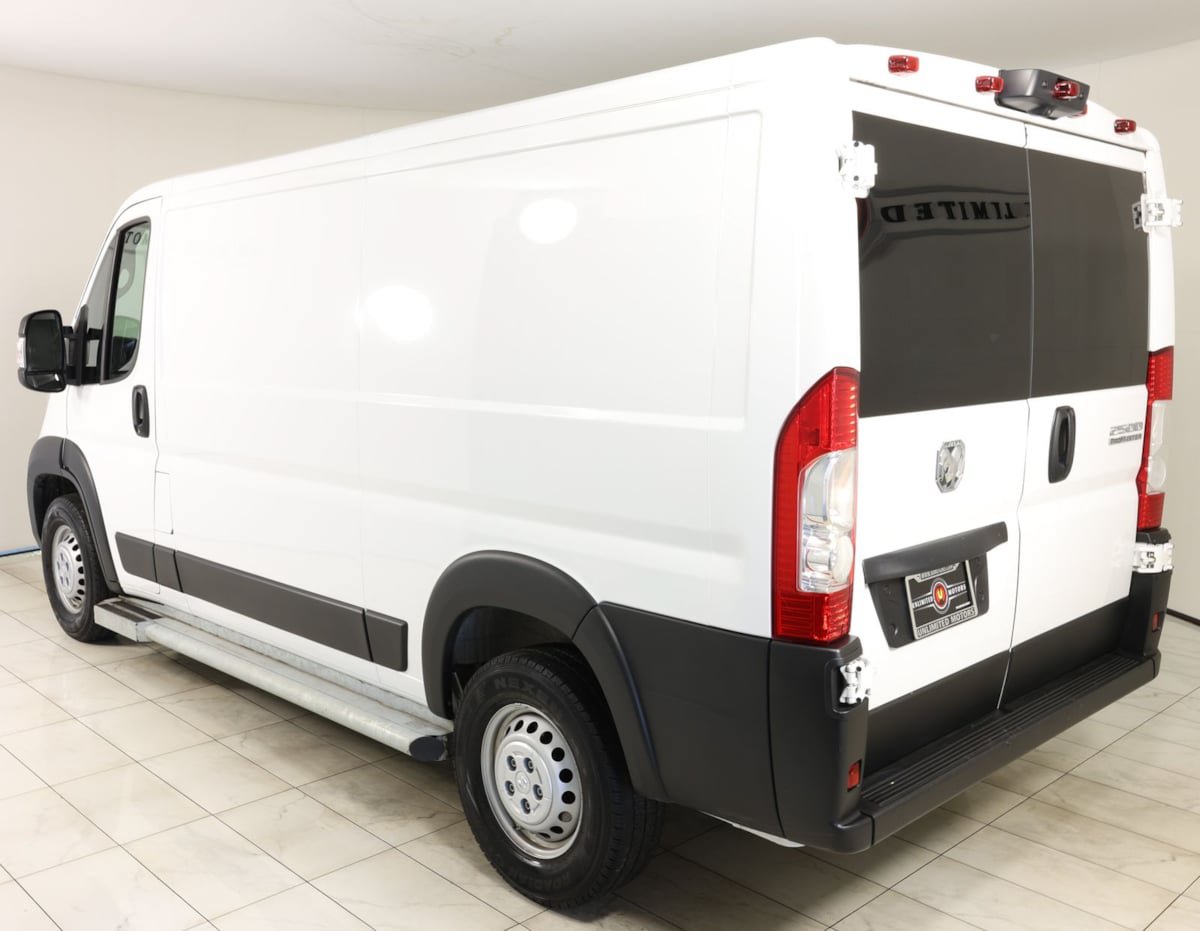 Used 2025 RAM ProMaster 2500 w/ U-Haul Equipment Group FWD image 4