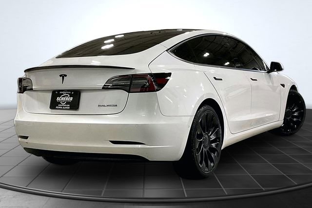 Used 2022 Tesla Model 3 Performance image 2