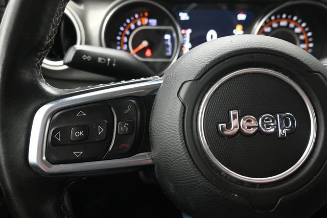 Used 2020 Jeep Gladiator Overland AWD/4WD image 26