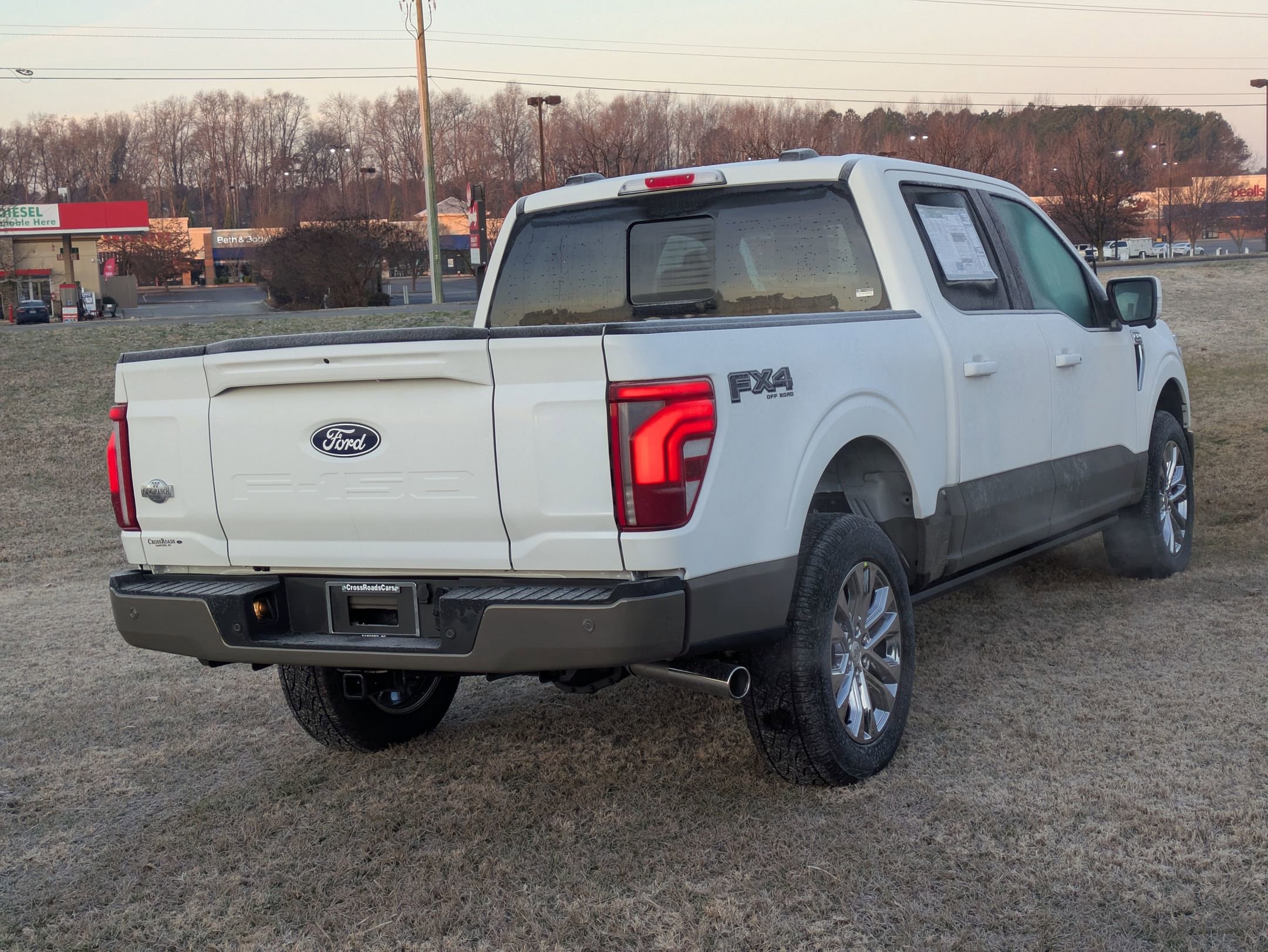 New 2025 Ford F150 King Ranch w/ FX4 Off-Road Package image 4
