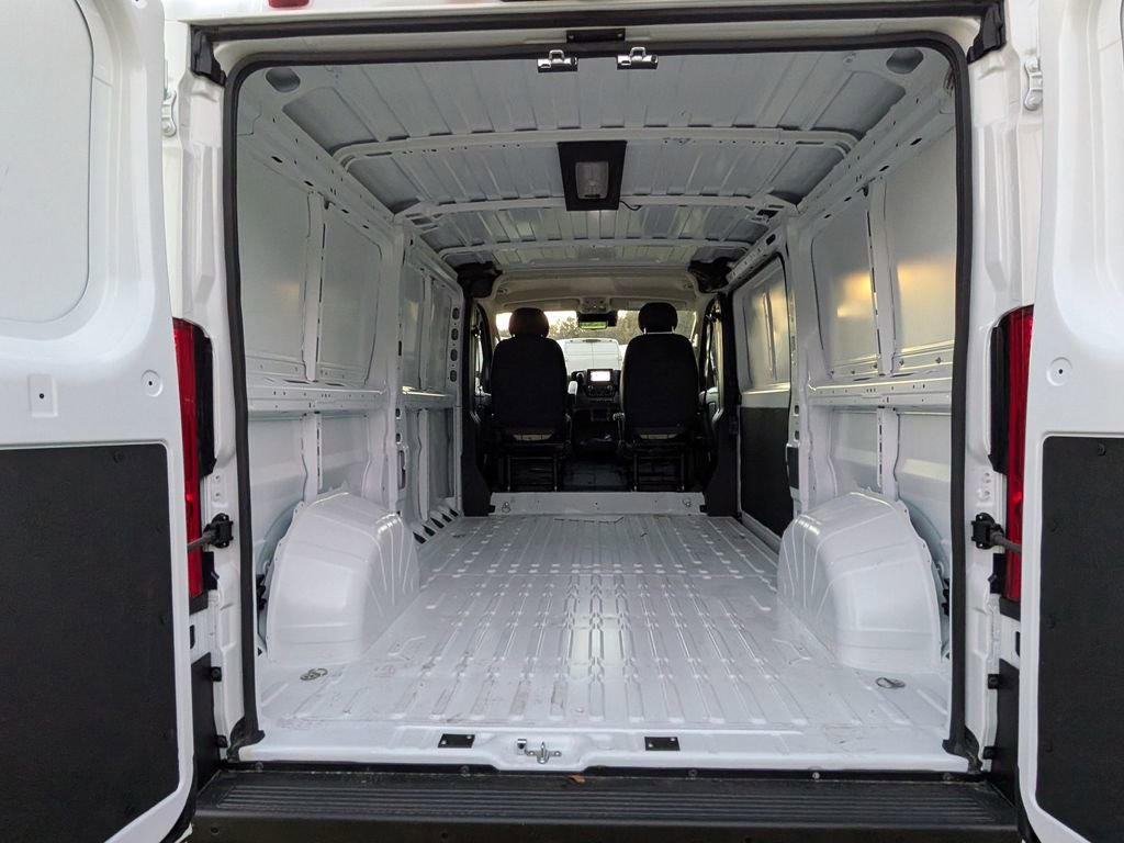 New 2026 RAM ProMaster 2500 w/ Safety Group image 31