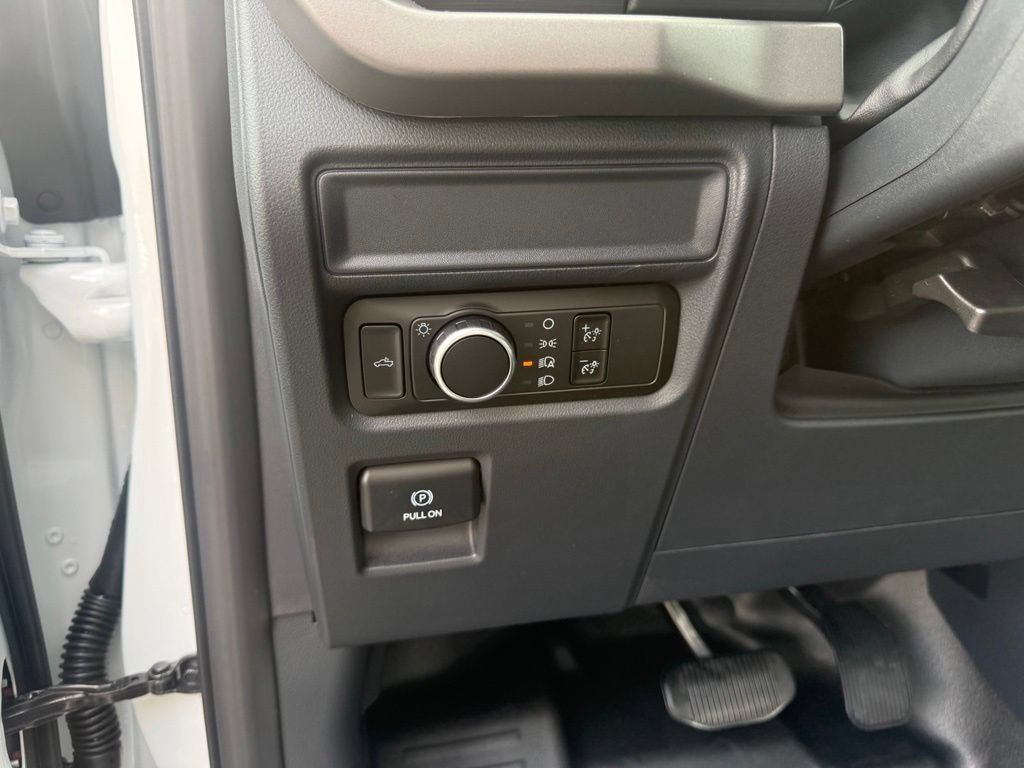 New 2026 Ford F150 XL AWD/4WD image 16
