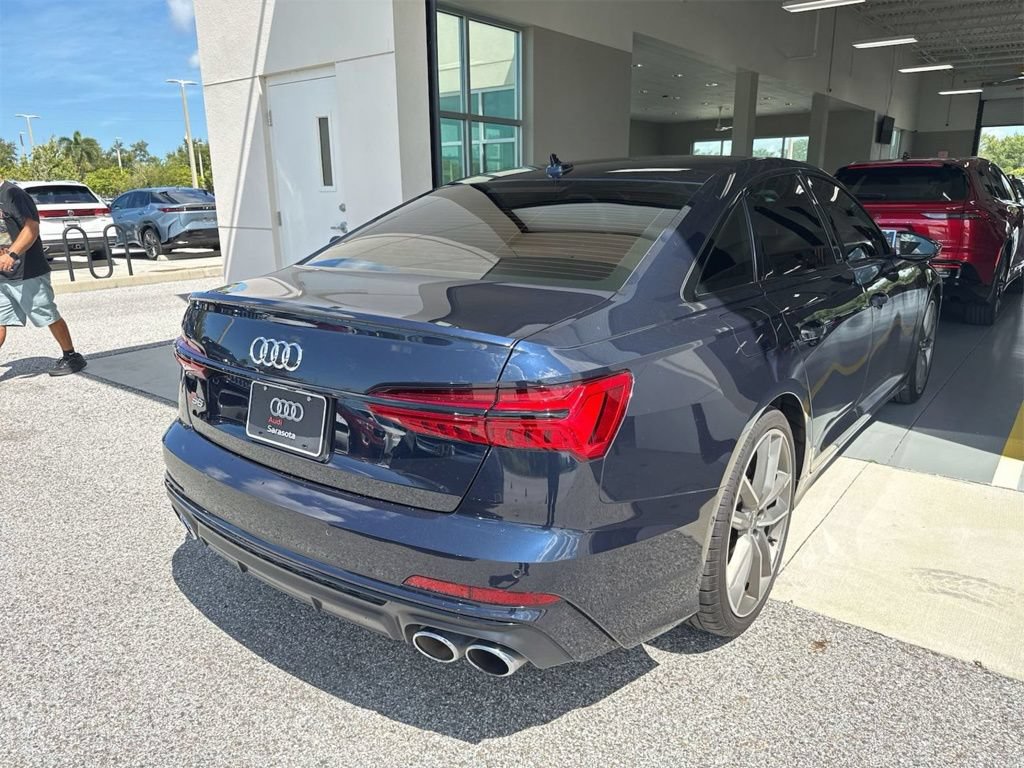 Used 2021 Audi S6 Premium Plus w/ Black Optic Package AWD/4WD image 3