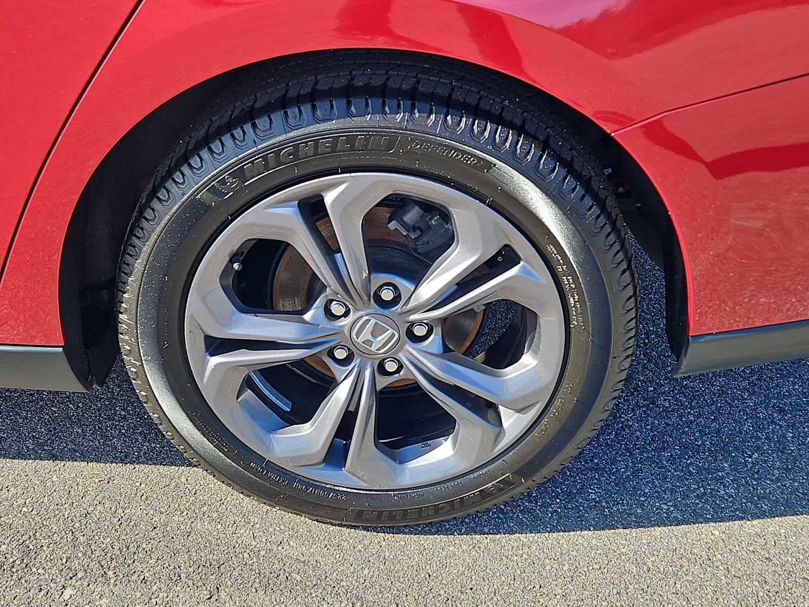 Certified 2023 Honda Accord EX image 24