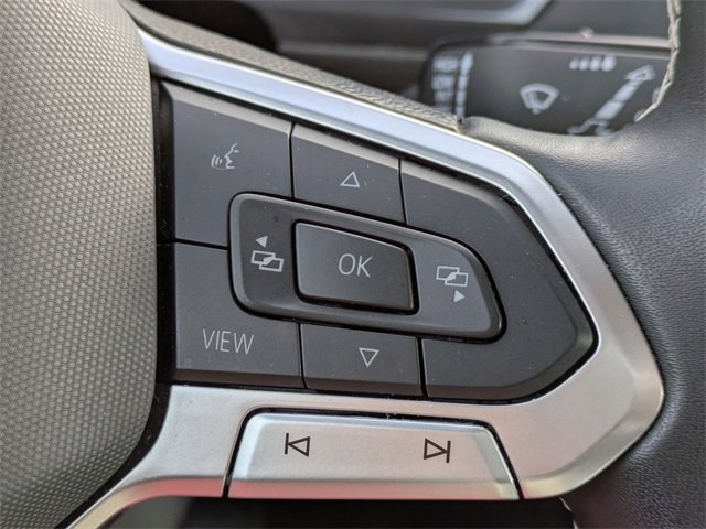 Used 2024 Volkswagen Tiguan SE image 30