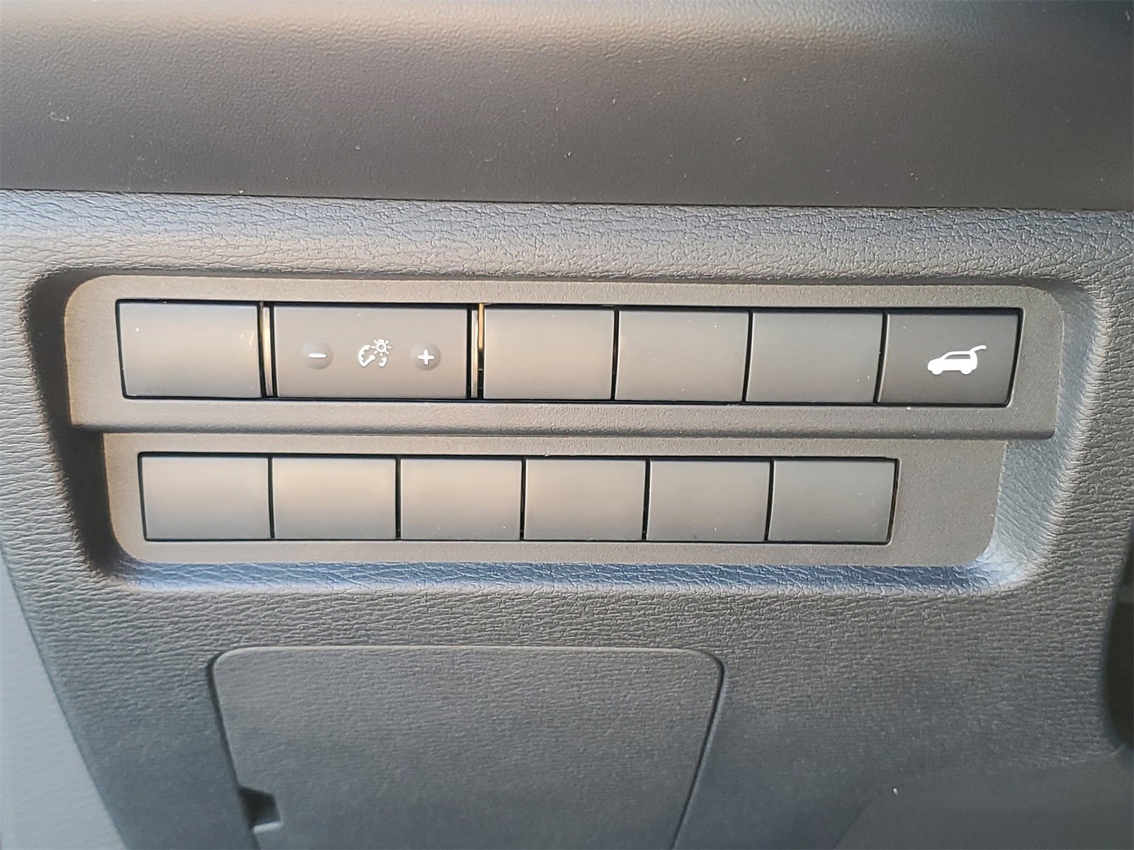New 2025 Mitsubishi Outlander SE image 19