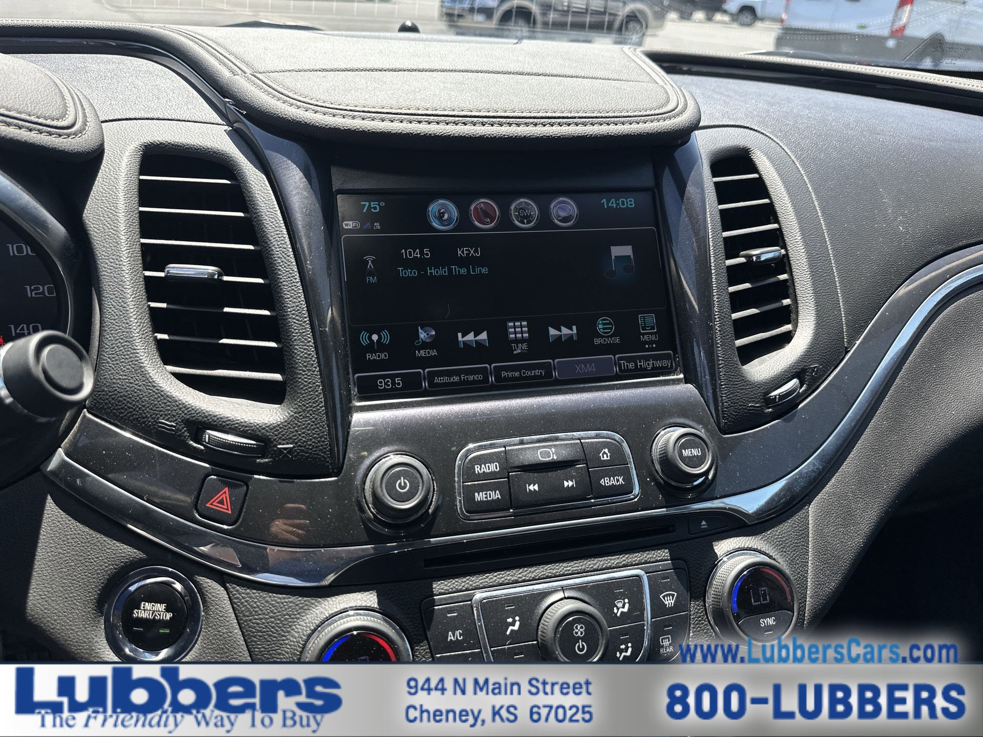 Used 2017 Chevrolet Impala Premier w/ Enhanced Convenience Package FWD image 16