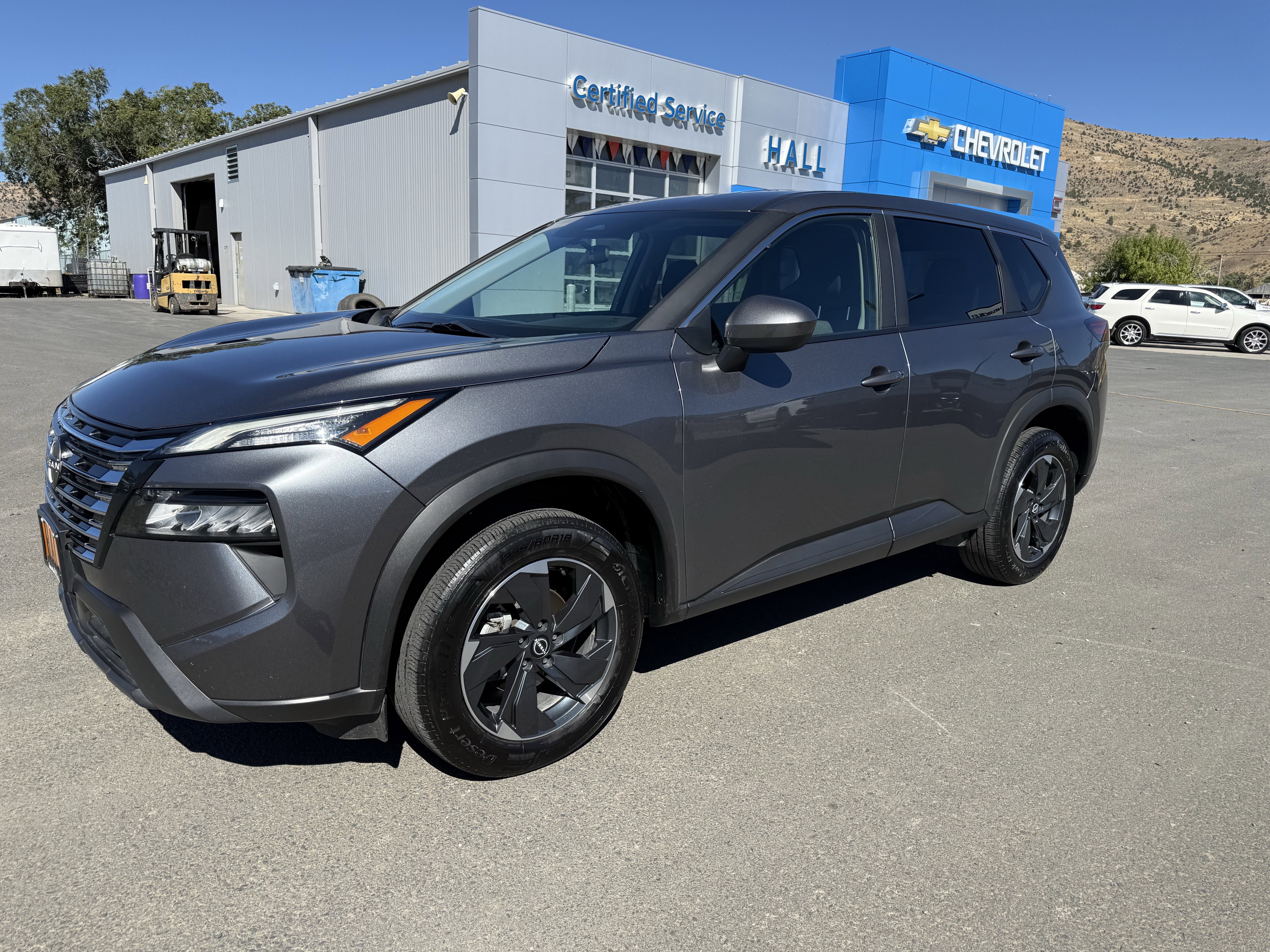 Used 2024 Nissan Rogue SV