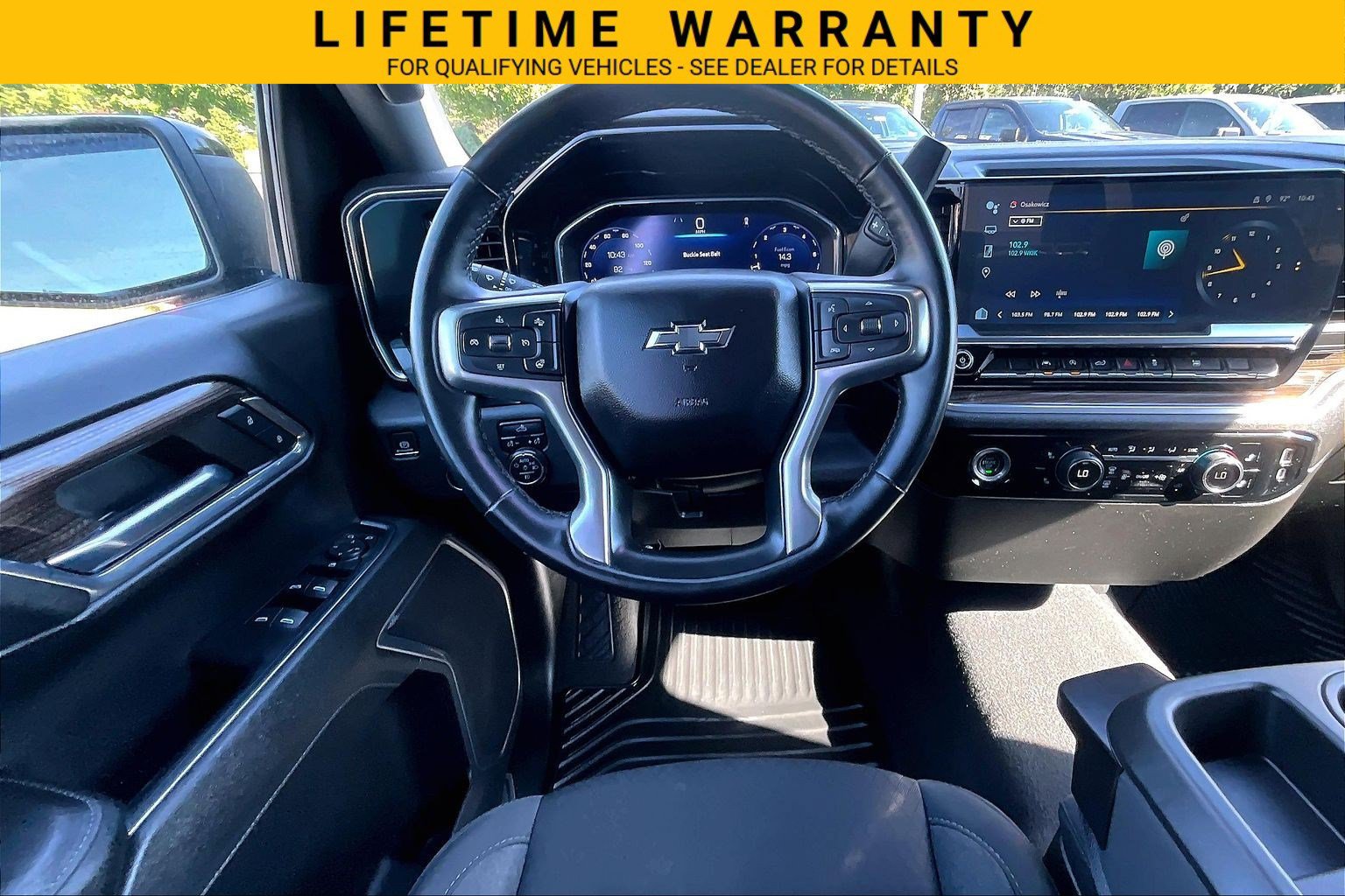 Certified 2024 Chevrolet Silverado 1500 RST w/ LPO, Dark Essentials Package AWD/4WD image 5