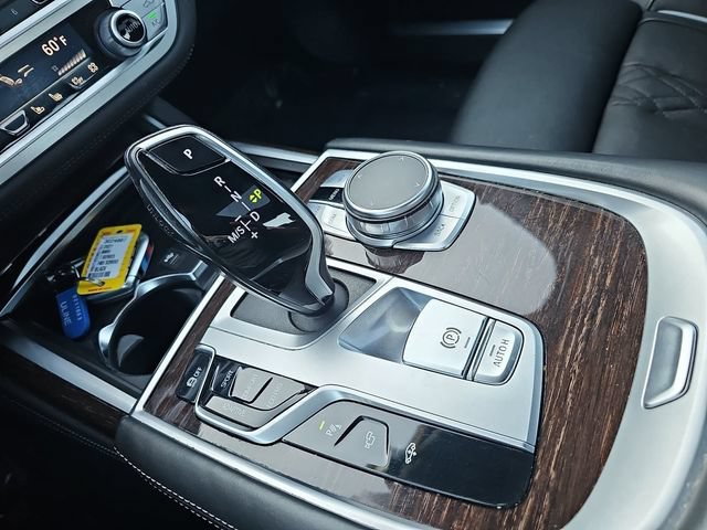 Used 2021 BMW 740i xDrive w/ M Sport Package AWD/4WD image 23