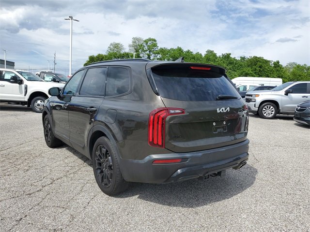 Used 2022 Kia Telluride EX w/ EX Premium Package image 6