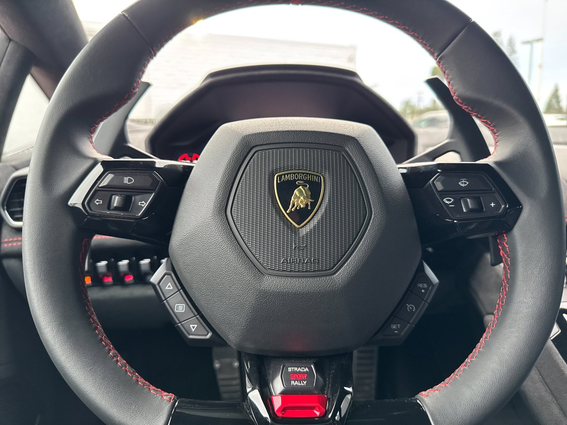 Used 2024 Lamborghini Huracan Sterrato image 25