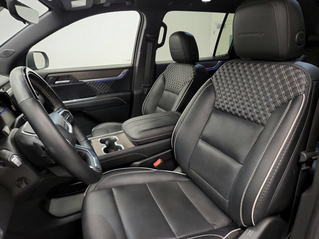 Used 2024 GMC Acadia Denali w/ Super Cruise Package FWD image 19