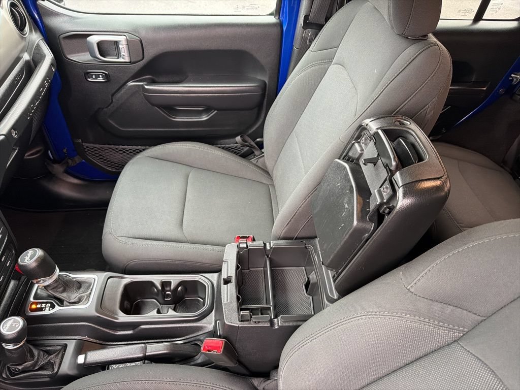 Used 2019 Jeep Wrangler Unlimited Sport S AWD/4WD image 43