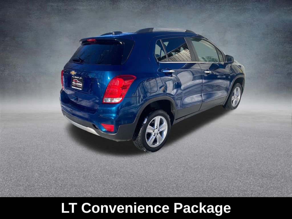 Used 2020 Chevrolet Trax LT w/ LT Convenience Package image 6
