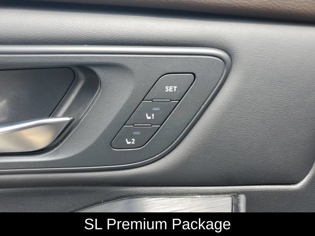 Certified 2023 Nissan Rogue SL w/ SL Premium Package AWD/4WD image 24