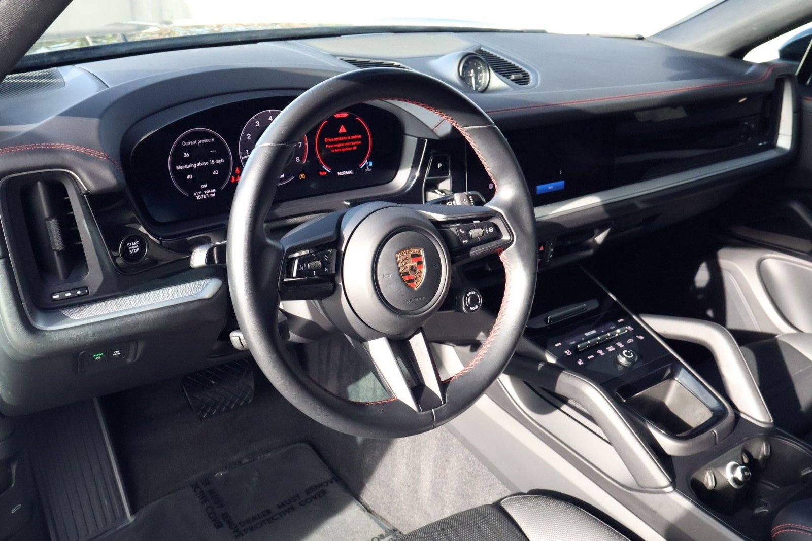 Certified 2024 Porsche Cayenne image 4