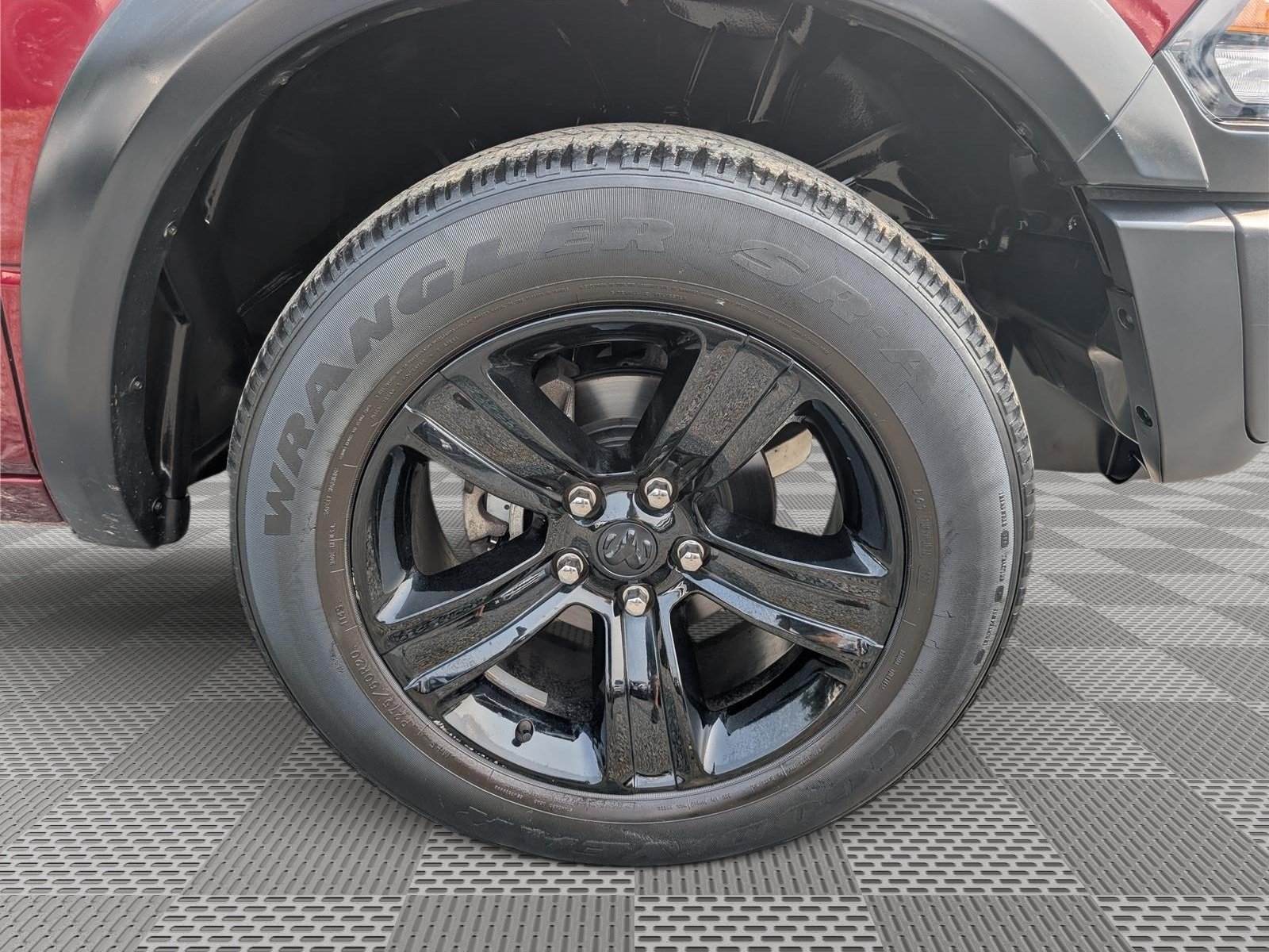 Used 2024 RAM 1500 Warlock RWD image 9