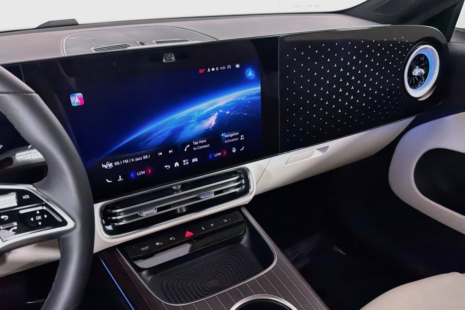 New 2027 Mercedes-Benz CLA 250+ image 19