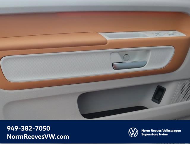 New 2025 Volkswagen ID. Buzz 1st Edition image 13