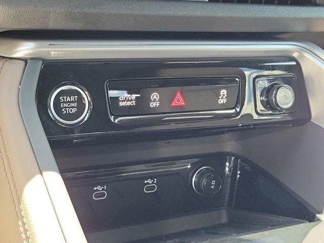 Certified 2025 Audi Q5 Premium w/ Convenience Package AWD/4WD image 27