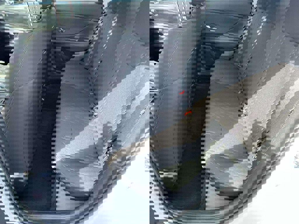 New 2026 Hyundai Elantra SE image 25