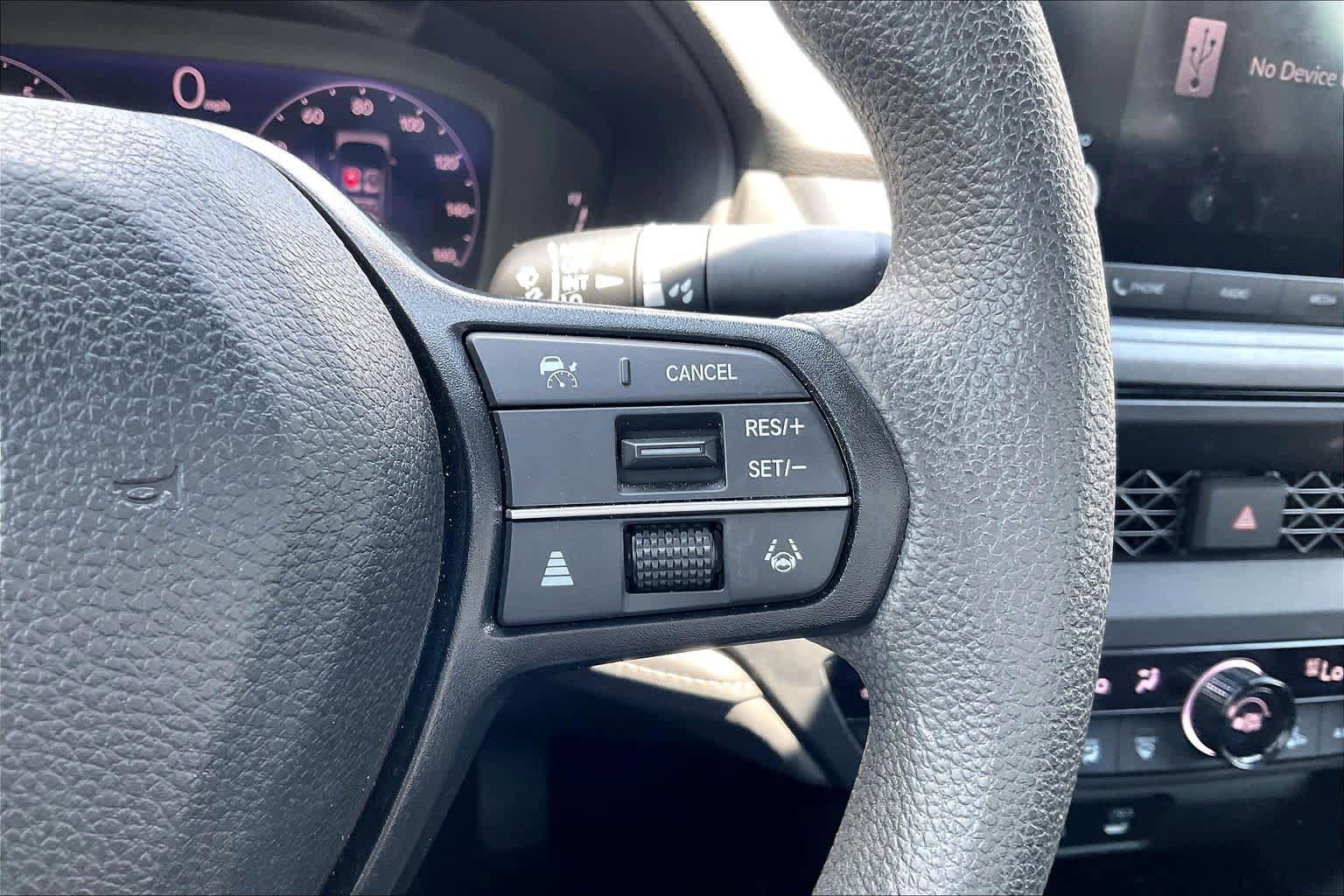 Used 2023 Honda Accord EX image 23