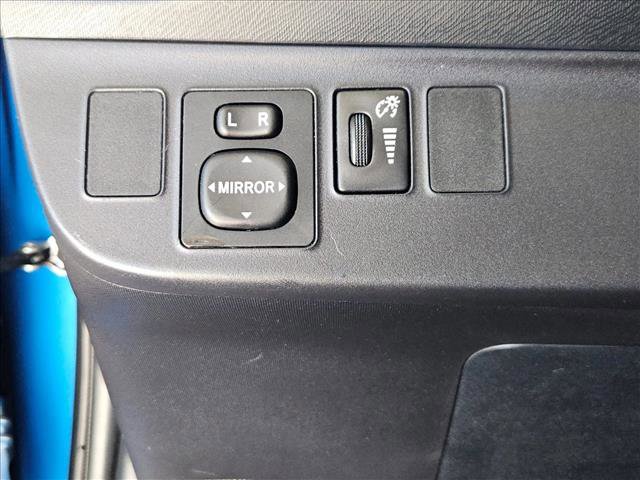 Used 2012 Toyota Prius C One image 13