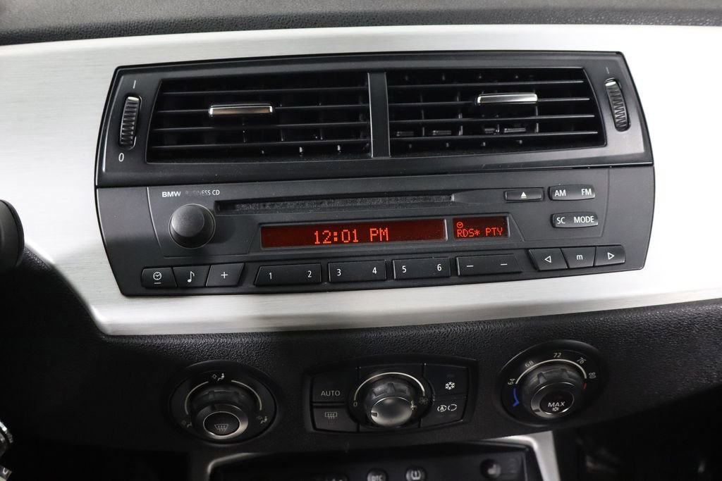 Used 2006 BMW Z4 3.0si image 17