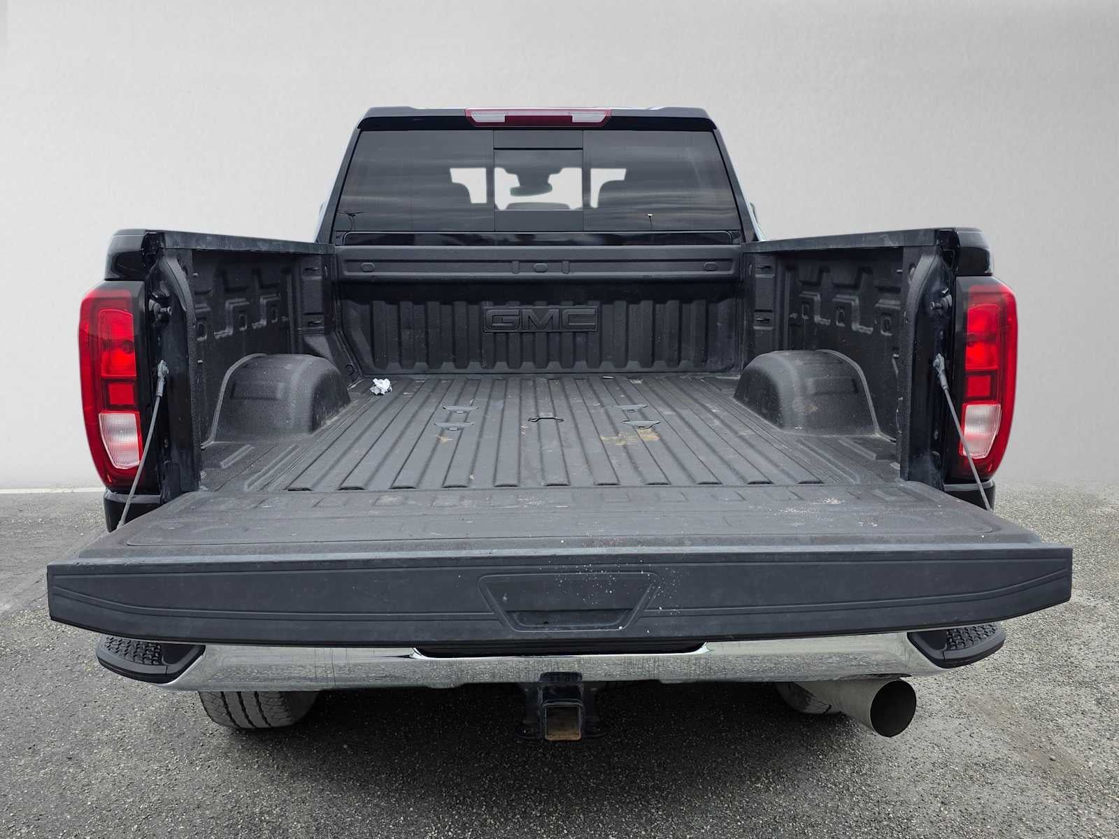 Certified 2025 GMC Sierra 3500 SLE w/ SLE Value Package AWD/4WD image 13