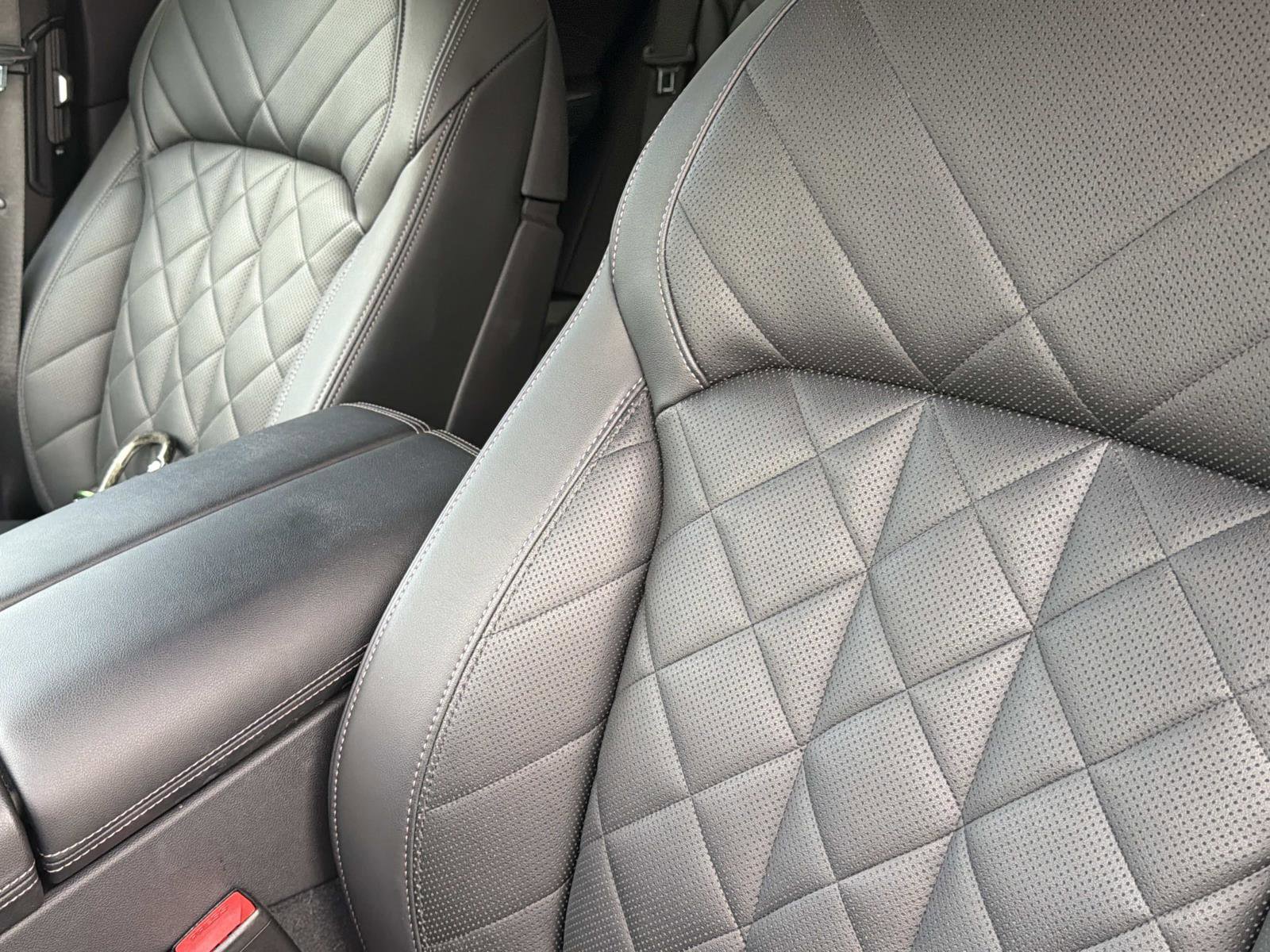 Used 2023 BMW X5 sDrive40i w/ Executive Package RWD image 20